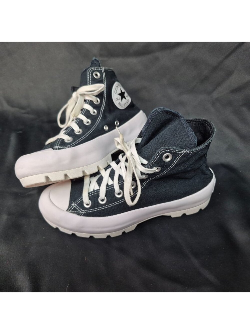 Converse Chuck Taylor All Star Lugged Hi Black/White Women's Sz 7